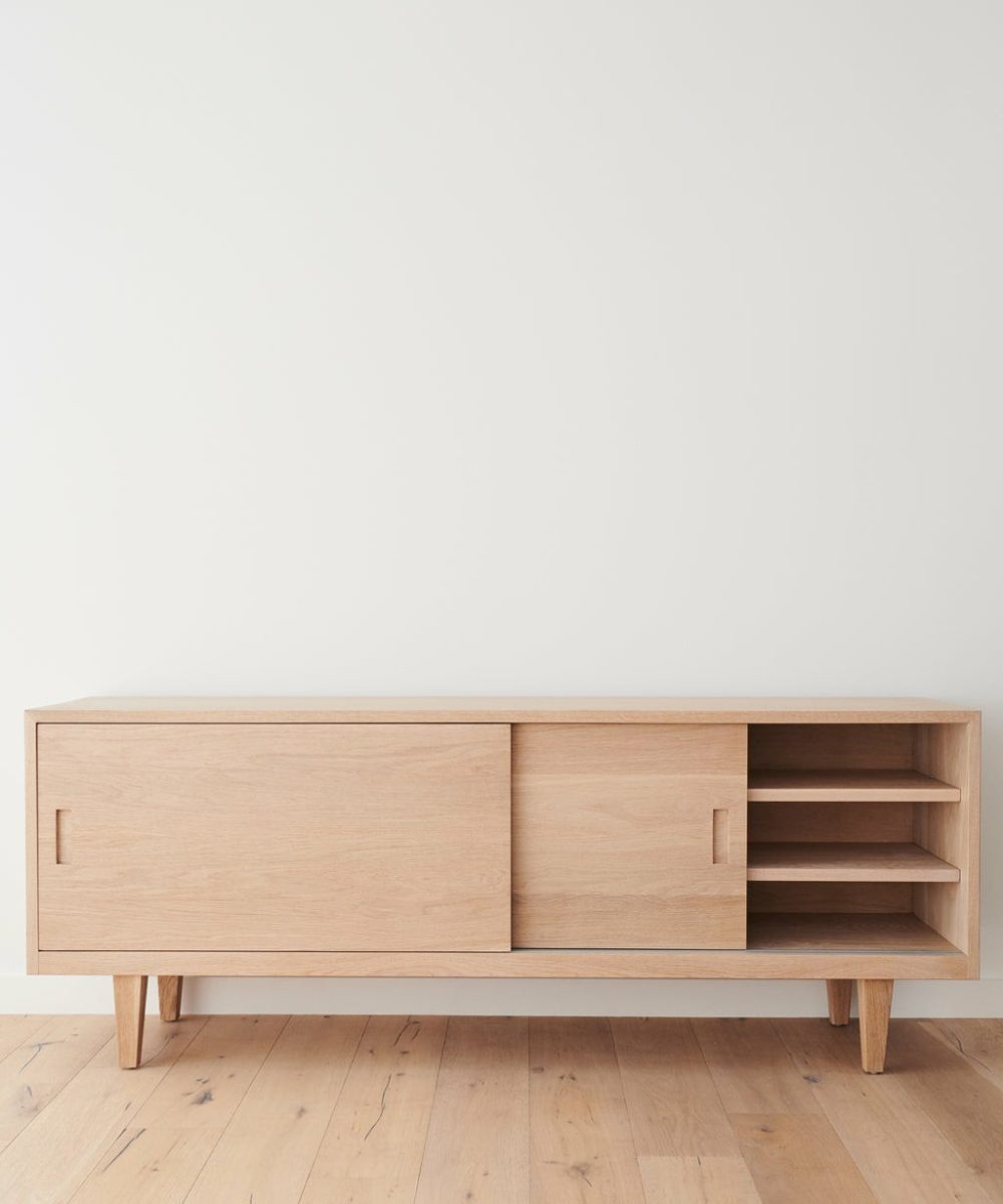 Mandeville Credenza Credenzas Oak