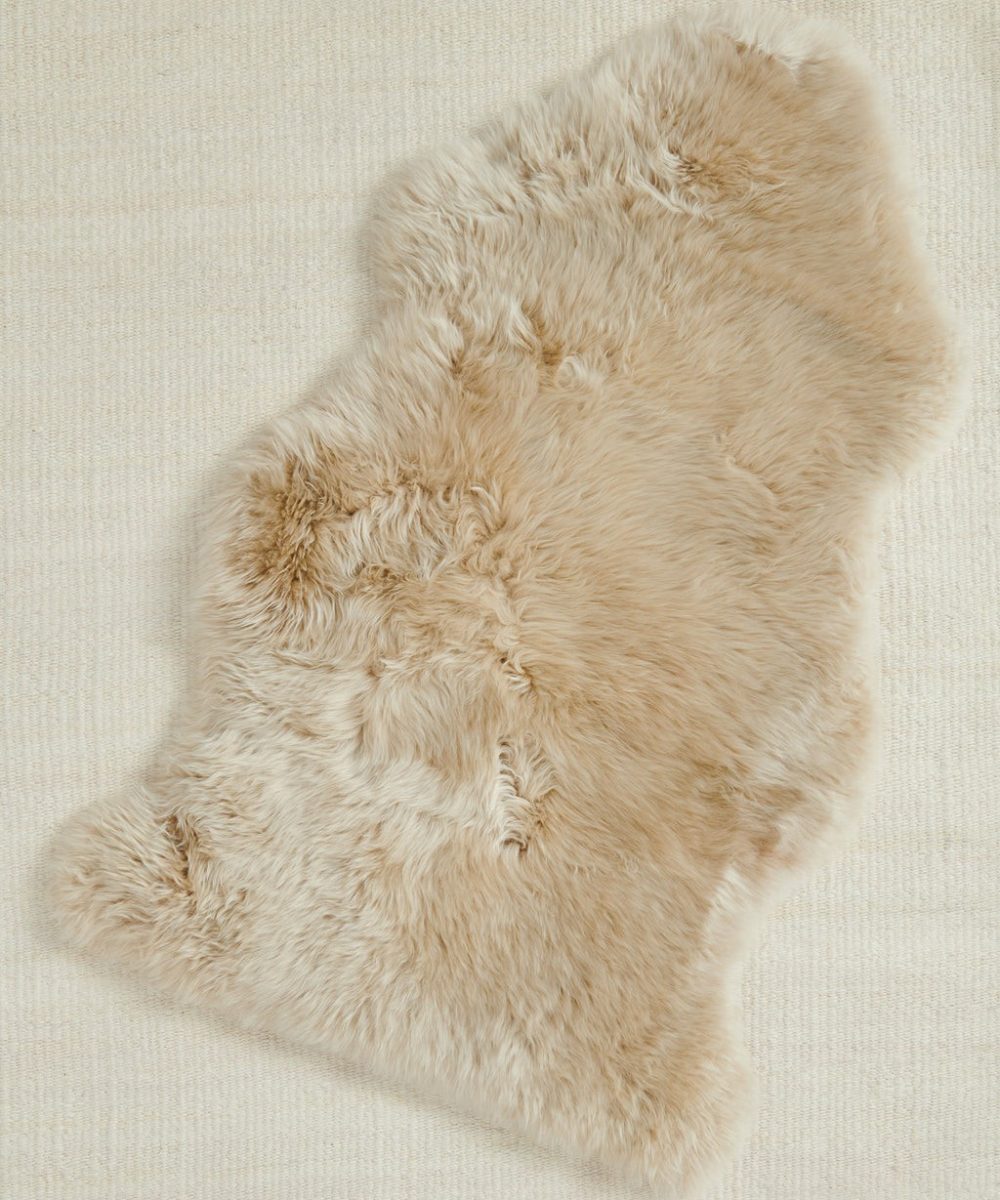 Single Sheepskin Bathroom Dark Linen